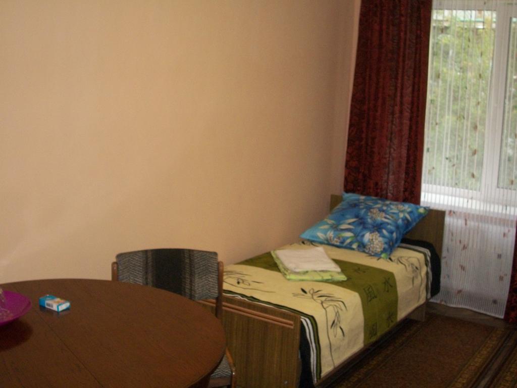 Hotel Pivdennyi Oleksandriia Room photo